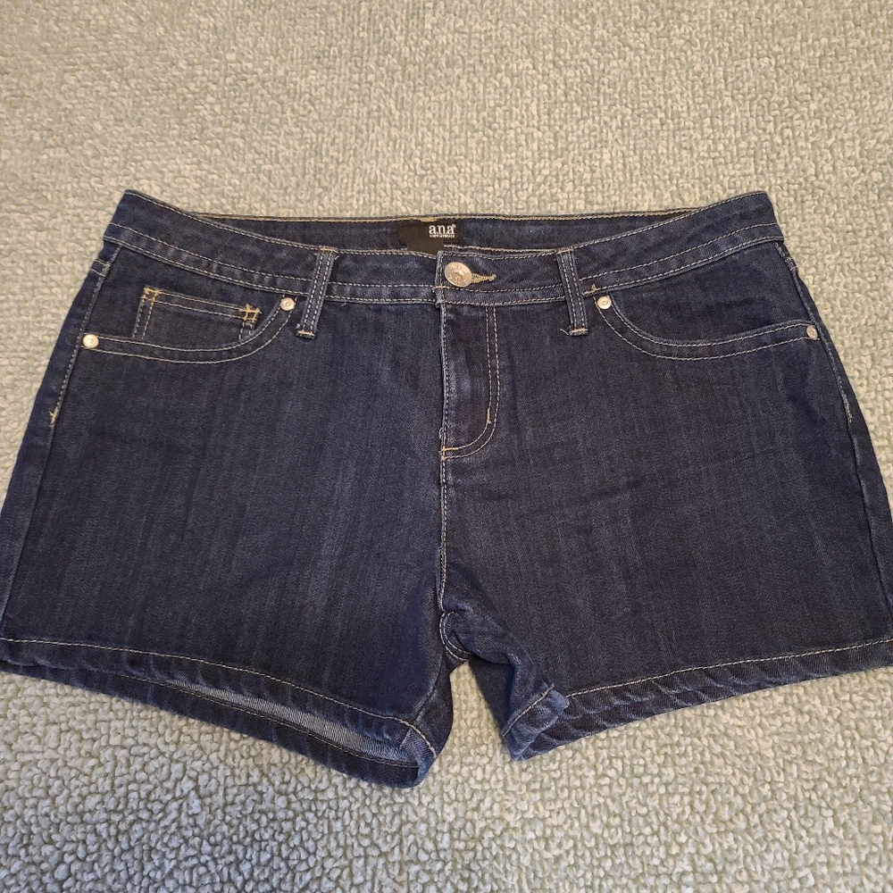 Women's shorts